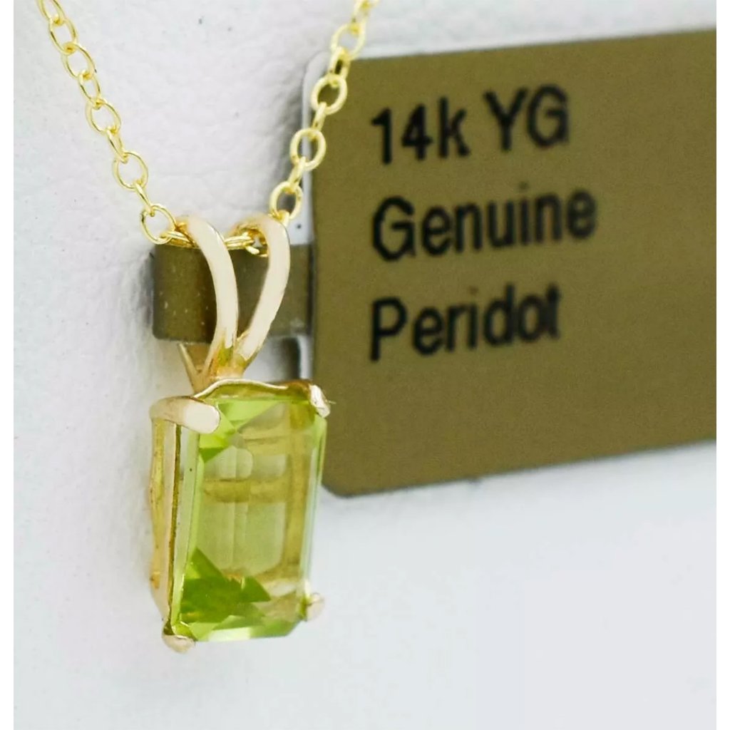 Genuine 0.95 Cts Peridot Pendant 14k Gold